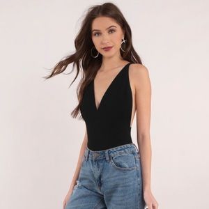 NWOT Black Tobi Backless Bodysuit